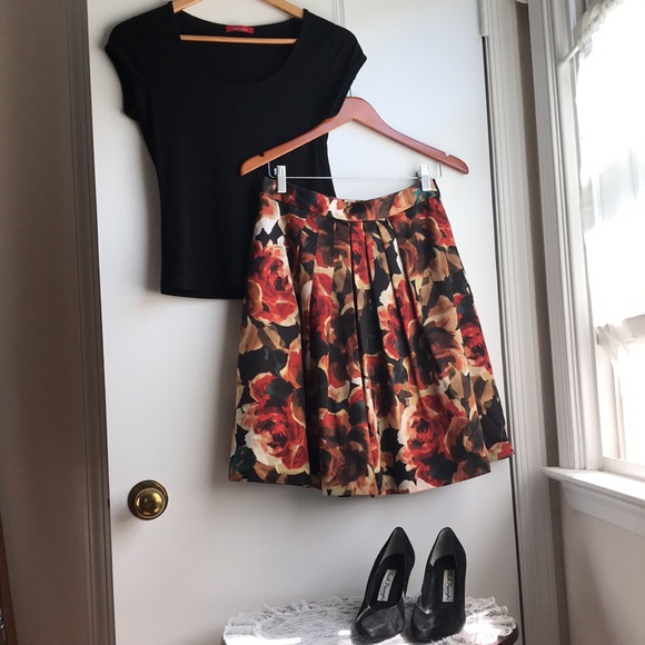 Boston Proper Floral Skirt Pleated Full Mini sz 8 - Picture 3 of 13